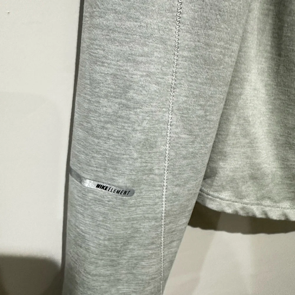 Nike Heather Light Gray Quarter-Zip Athletic Pullover - Picture 5 of 5